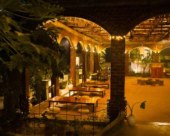 Soultosoul Guesthouse Mayapur - Nabadwip - Restaurant