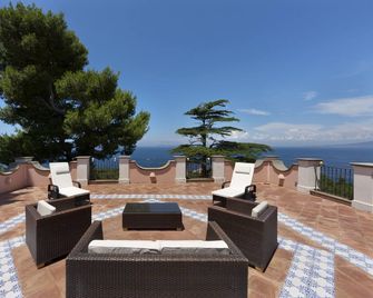 Capo Santa Fortunata - Sorrent - Balkon