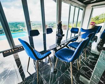 La Casita Negra en Cayey - Cayey - Balcón