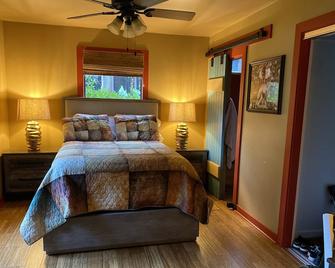 Taliesin Grange Ranch Getaway - Kiln - Bedroom
