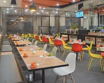 Hotel Mutiara - Padangsidempuan - Restaurant