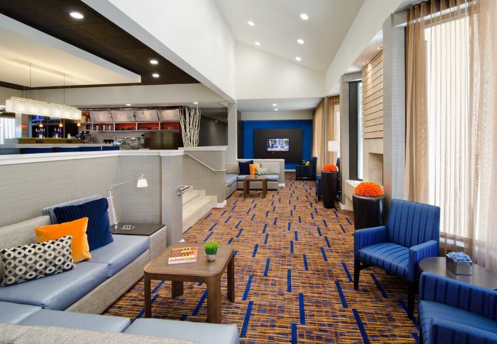 Courtyard by Marriott Kansas City Overland Park/Metcalf - אוברלנד פארק - טרקלין