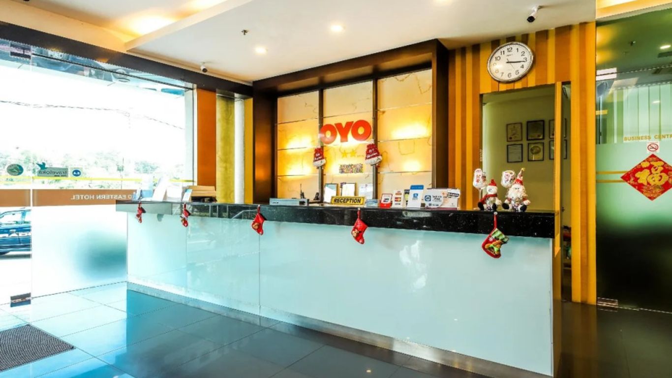 OYO 371 Grand Eastern Hotel