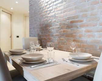 Italianway Easy - Muratori 8 - Milan - Dining room