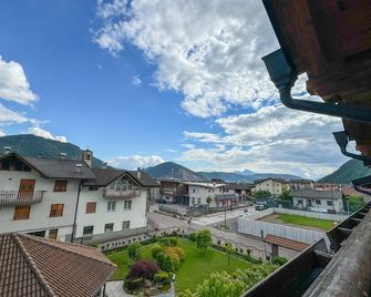 HC Hotel Garni - Rooms and Apartments - Cembra