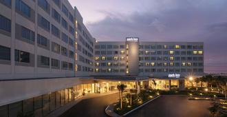 Park Inn By Radisson Clark - Angeles City - Edificio