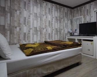 Dream of City Motel - Daegu - Habitación