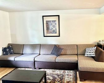 Home in Hudson - Hudson - Huiskamer