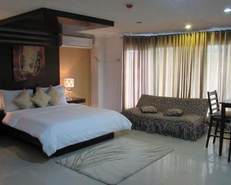 Oyster Plaza Hotel - Las Piñas - Bedroom