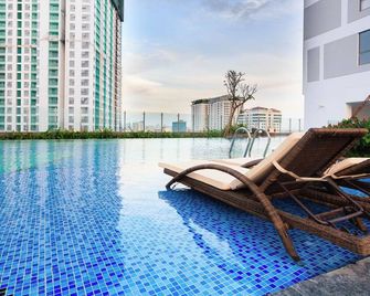 Rivergate Apartment Infinity Pool & Gym - Hồ Chí Minh - Bể bơi