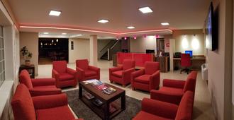 Red River Inn and Suites Fargo - Fargo - Area lounge