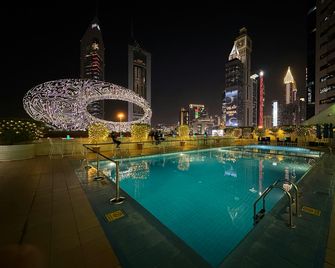 Millennium Plaza Downtown Suites - Dubai - Pool