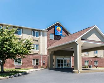 Comfort Inn Lancaster County - Columbia - Edificio