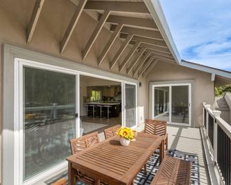 Village Homes: Elegant Serene Retreat - Davis - Balcony
