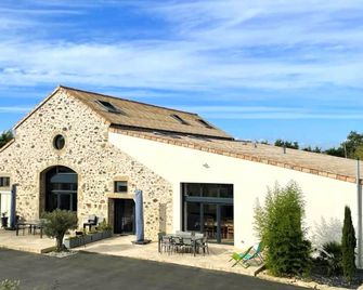 La Petite Félixière, B&B indépendants à 10 min de Cholet, 25 min du Puy du Foù et 35 min de Nantes - Sèvremoine - Edificio