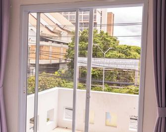 Jida Place - Chiang Mai - Parveke