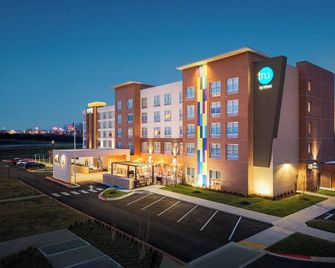 Home2 Suites by Hilton Spring Hill - Spring Hill - Будівля