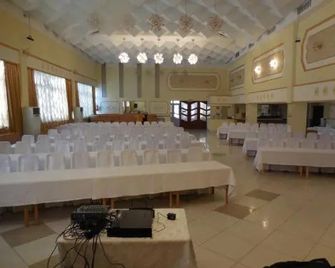 Ust-Kamenogorsk Hotel - Ust-Kamenogorsk