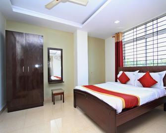 Hotel O Sri Sai Residency - Bidadi - Habitación