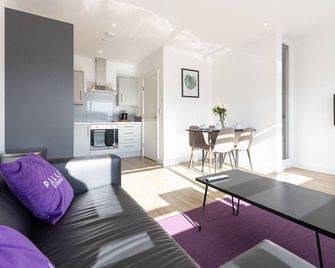 Pillo Rooms Serviced Apartments - Manchester Arena - Mánchester - Sala de estar