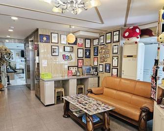 BoA travel house - סיאול - דלפק קבלה