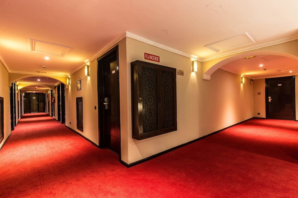 Hotel Almas thumbnail 2