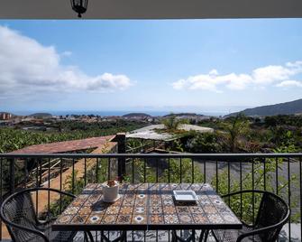 Villa La Graja by Huskalia - private pool - Los Llanos de Aridane - Balcon