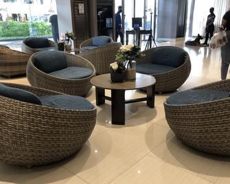 Shore Residences Mall Of Asia Stays By Pbyy - Manila - Lounge
