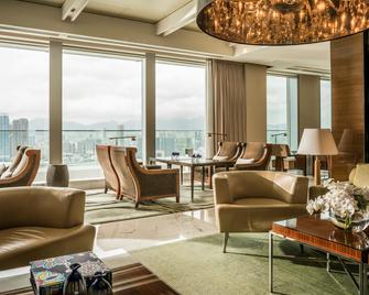 Four Seasons Hotel Hong Kong - Hong Kong - Lobby