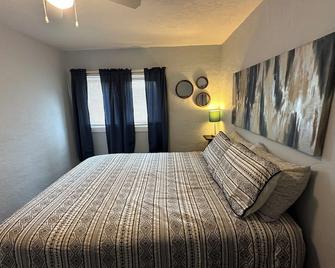 Near Hurley, On the Trail, Large Parking Area, Dog Friendly -The Cary Mine House - Hurley - Habitación