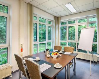 Achat Hotel Chemnitz - קמניץ - חדר אוכל