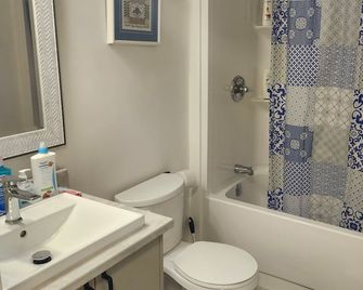 Serene Luxury Suite - Riverview