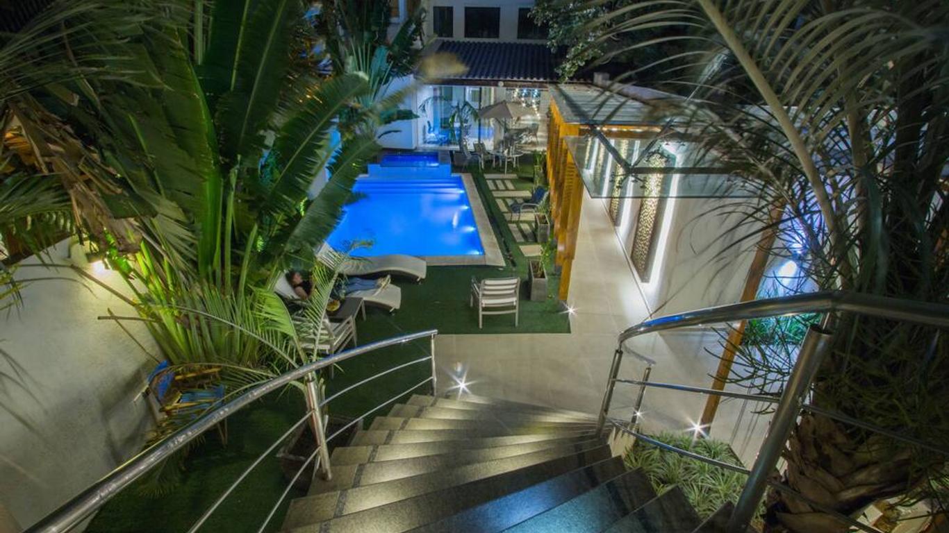 Hotel Le Pelican