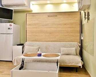 Apollo 5 - Luxury Apartment (City Center Studio) - Kateríni