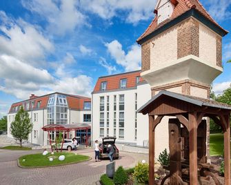 Weinberghotel Edelacker - Freyburg - Edificio