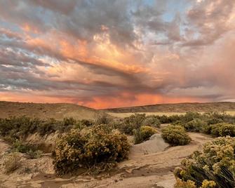 Serene Glamping Tent Incredible to Relax and Disconnect in Delta, Colorado - Delta