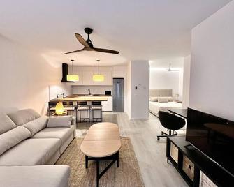 Housingleón - Palacio de Don Ramiro - León - Living room