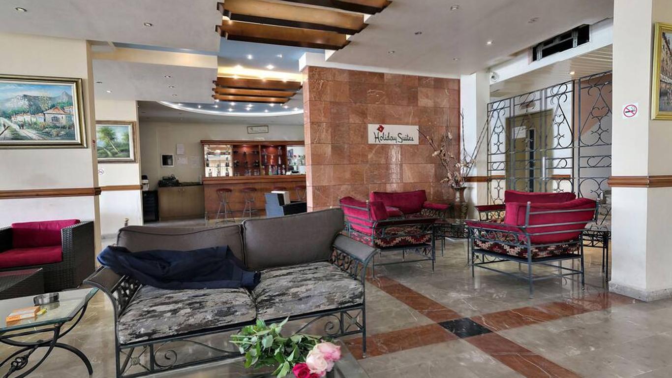 Holiday Suites Hotel & Beach Resort