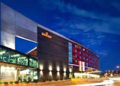 Qubus Hotel Bielsko-Biala - Bielsko-Biala - Building