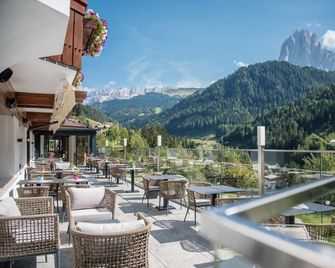 Diamant Spa Resort - Santa Cristina Valgardena - Balcone