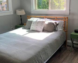 Grand Casa in the heart of downtown Paonia! - Paonia - Habitación