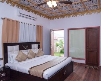 Vijaygarh Palace - Udaipur - Bedroom