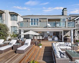 Seacliff Beach Retreat - Amazing Beachfront for Family of 6 - Ventura