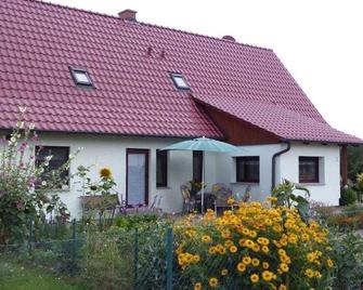 Vacation apartment Garten - Holiday apartment Mooskoppel - Feldberg - Gebouw