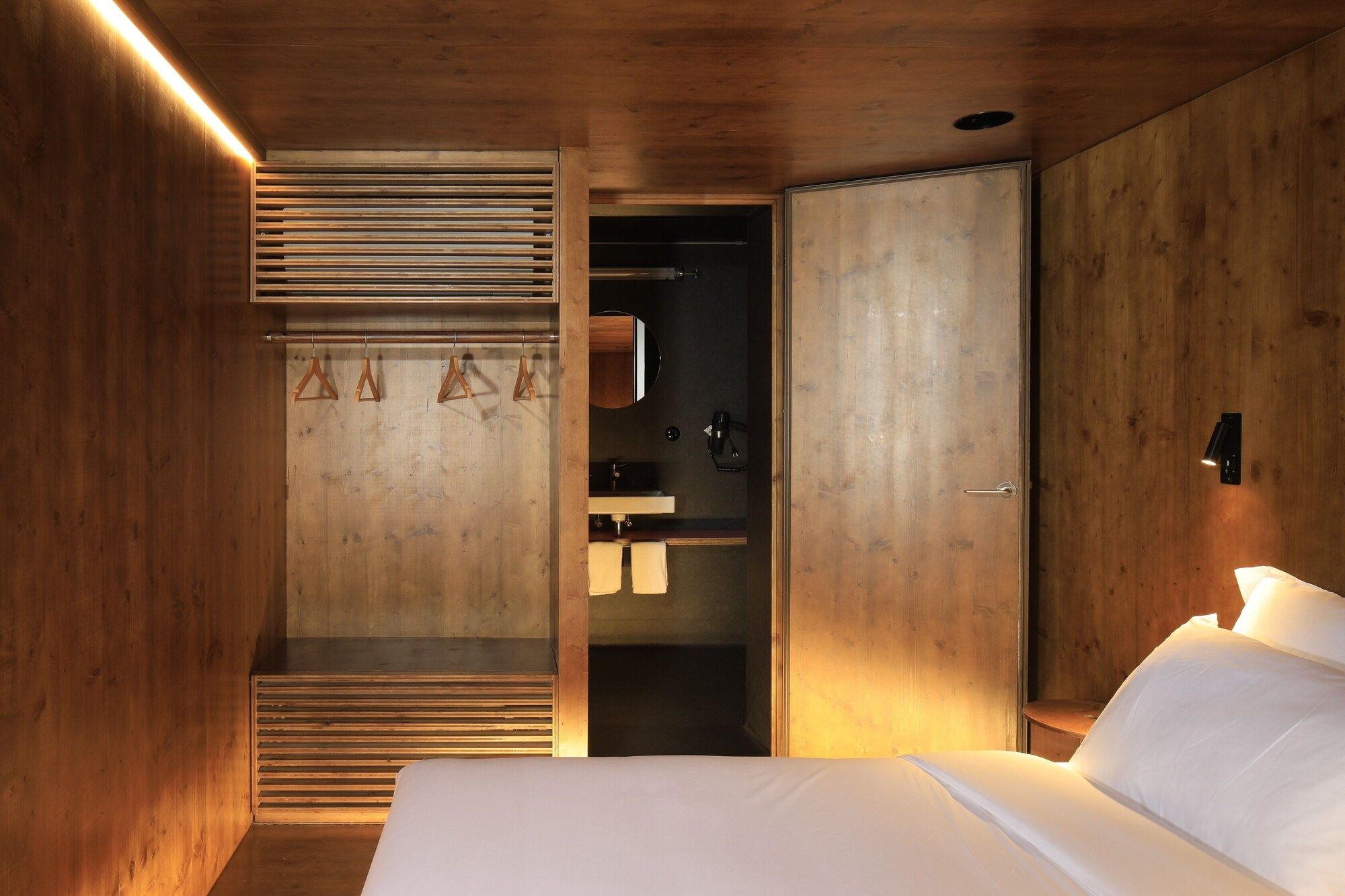 Zero Box Lodge Coimbra - Coimbra