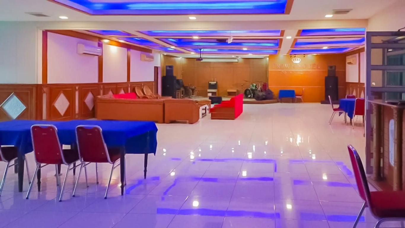 Urbanview Hotel Crown Tasikmalaya by RedDoorz