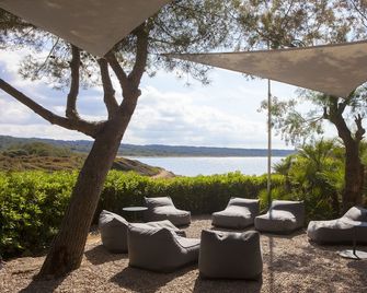 Es Blau Des Nord Hotel - Artà - Patio