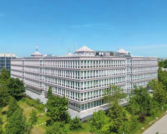 Styles Hotel München Ost Messe - מינכן - בניין