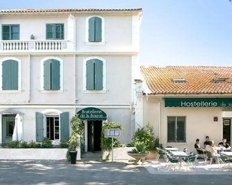 Hostellerie de la Source - ארל