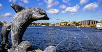 Clarion Inn Lakeside & Conference Centre - Kenora - Byggnad